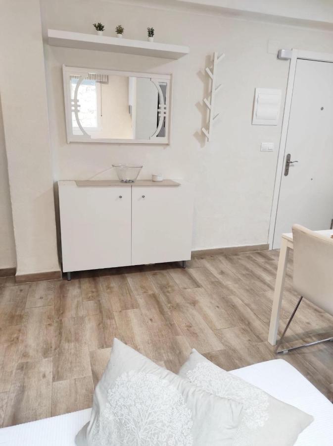 Appartement Holidays2malaga Velarde Cerca Hospital Civil Y Centro
